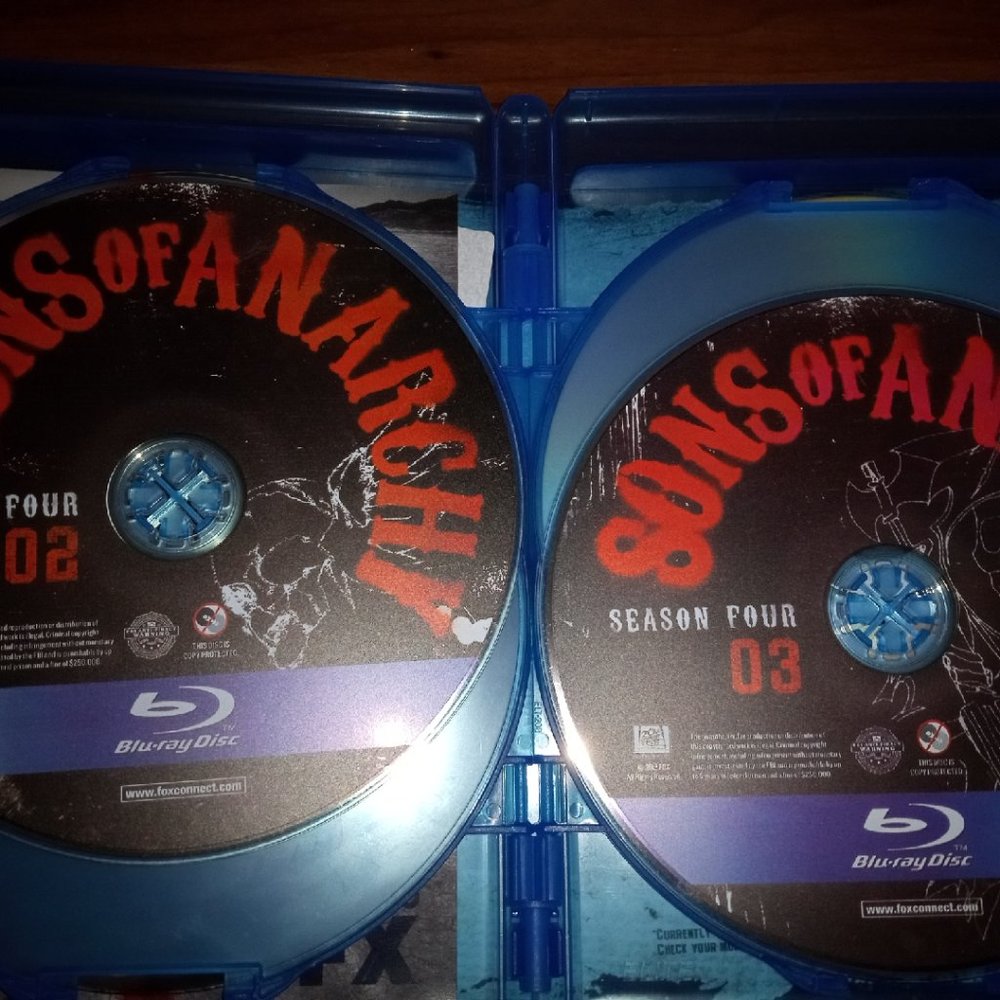 3 Blu-Ray Collection - Picture 4 of 8